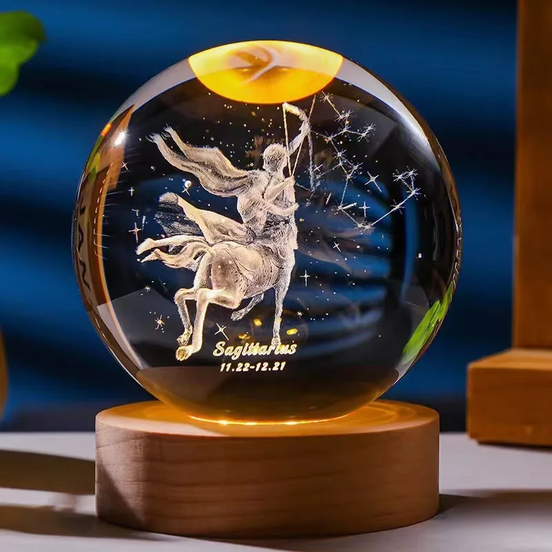 (sagitario 6x6cm Con Luz) Bola De Cristal De Doce Constelaciones De 6,8 Cm, Base De Madera Con Led