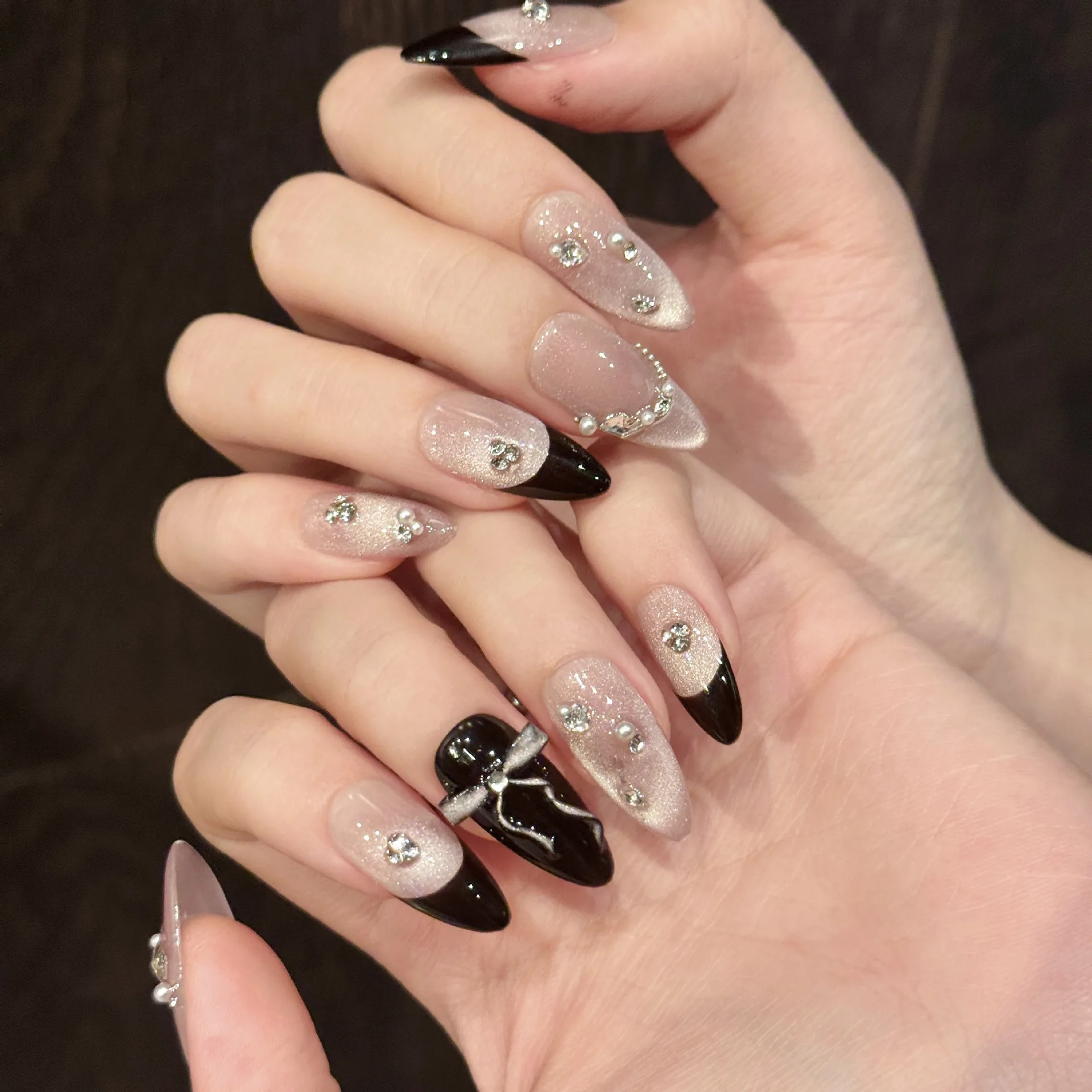 (871-s) Paquete De 10 Pegatinas Para Uñas De Tipo Prensado.