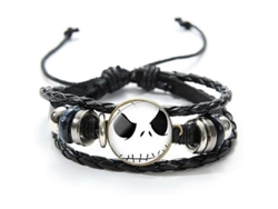 Pulsera Con Charm De Skellington Y Figura Cartoons Material Aleación Y Gemas De Tiempo Regalo Unisex Para Halloween Y Navidad
